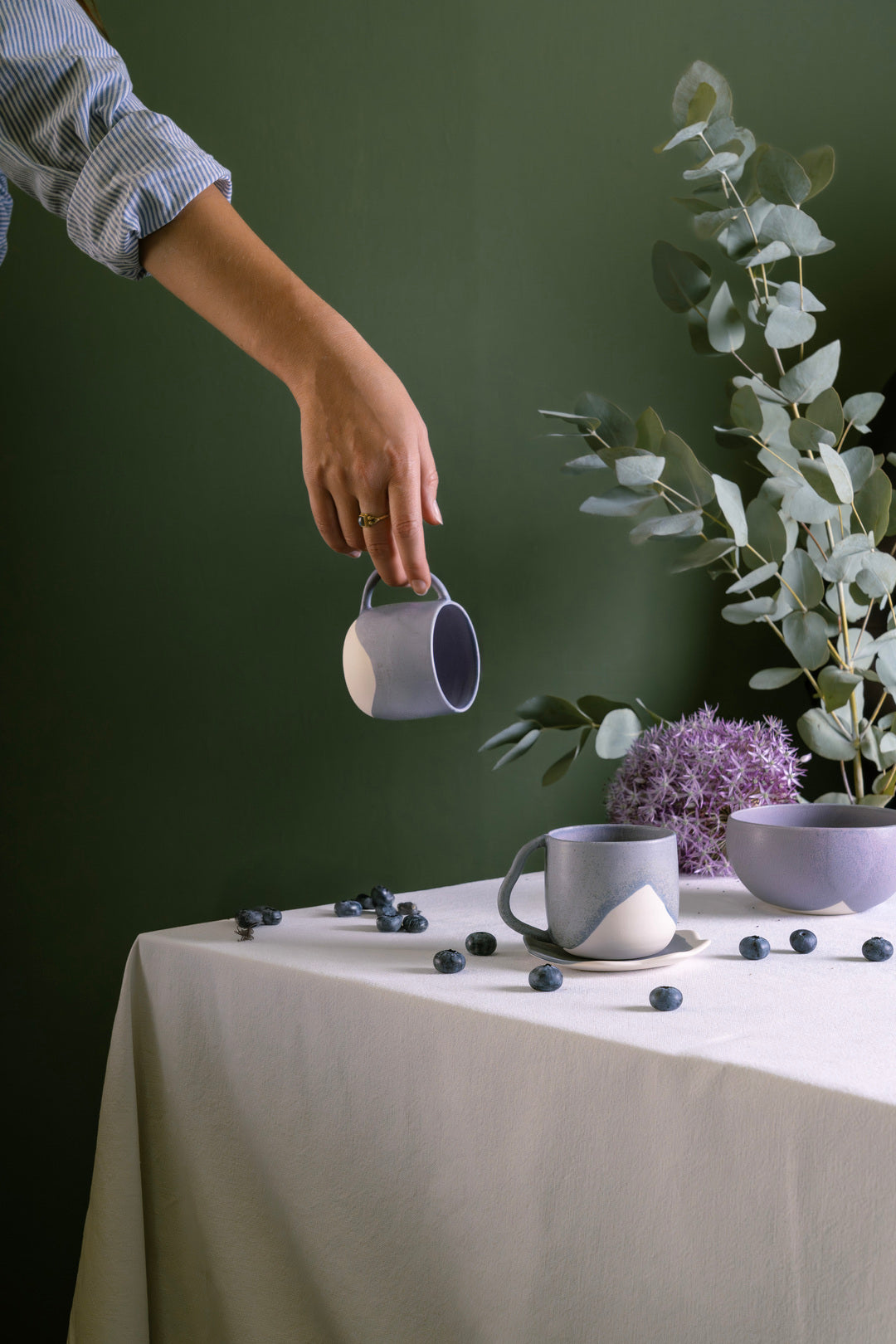 Skodelica Evelin vijola